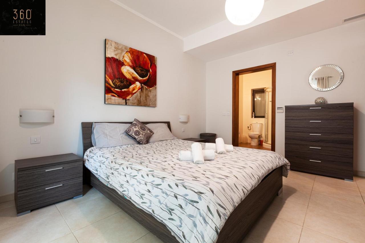 Ferienwohnung Pender Lux Complex - 3Br Unit With Private Parking By 360 Estates San Ġiljan Exterior foto