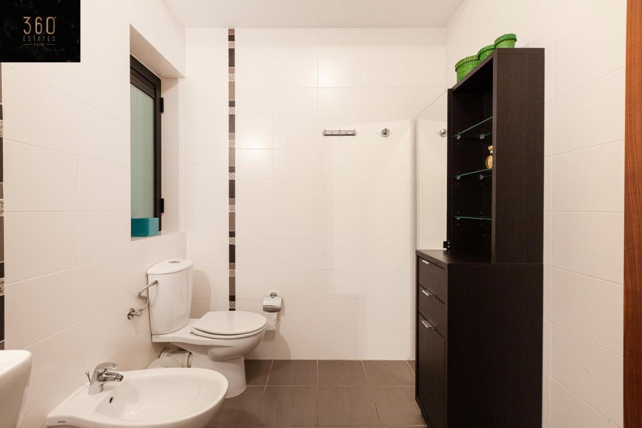 Ferienwohnung Pender Lux Complex - 3Br Unit With Private Parking By 360 Estates San Ġiljan Exterior foto